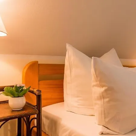 Haus Am Bodden 01 * Ahrenshoop